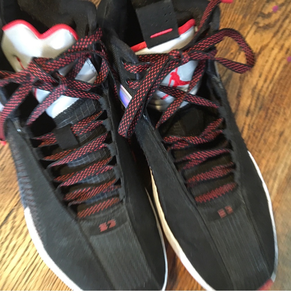 Nike Black and Red Men’s Sneakers